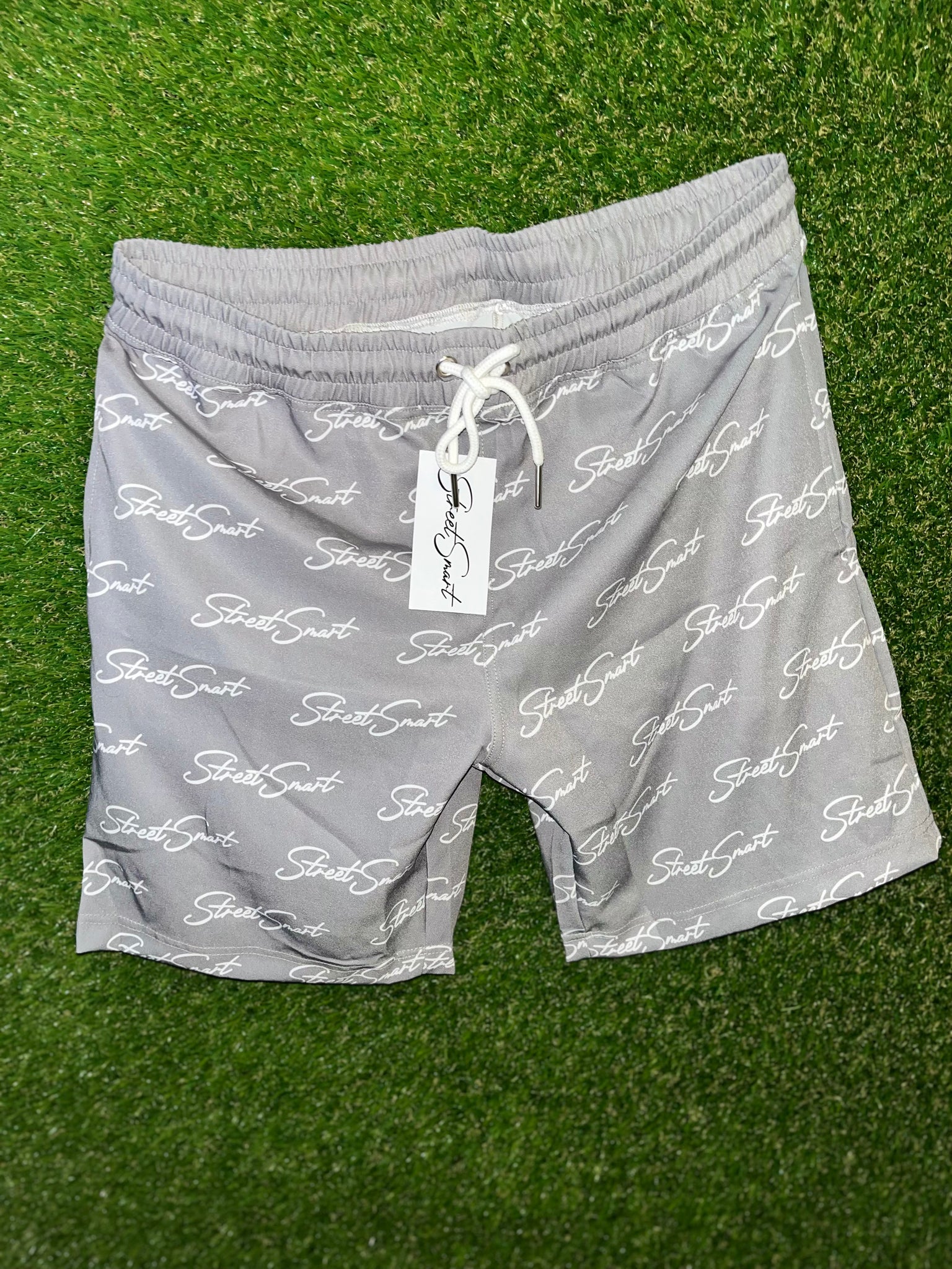 Shorty Grey